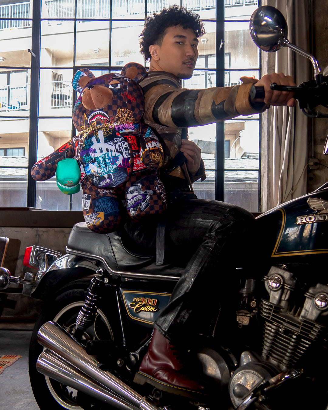SPRAYGROUND SHARKS IN PARIS THE RIZZ MONEYBEAR TEDDYBEAR BACKPACK