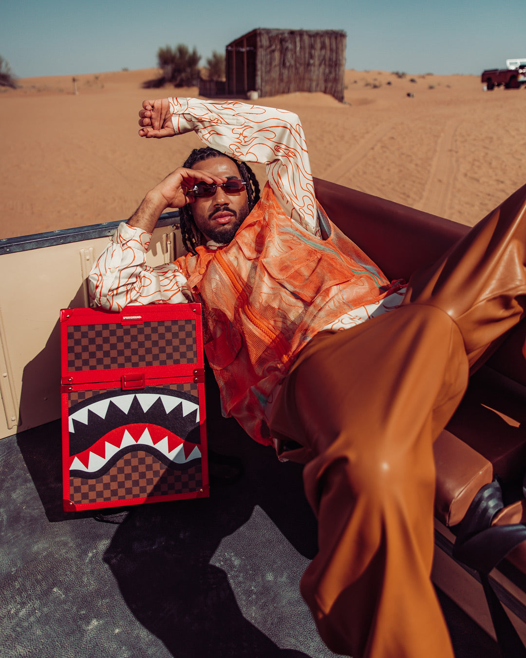 SPRAYGROUND ALL OR NOTHING SHARKS IN PARIS CHATURANGA SHARK 1900 BACKPACK