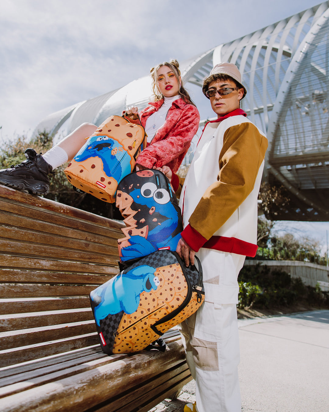 SPRAYGROUND COOKIE MONSTER REVEAL BACKPACK (DLXV)