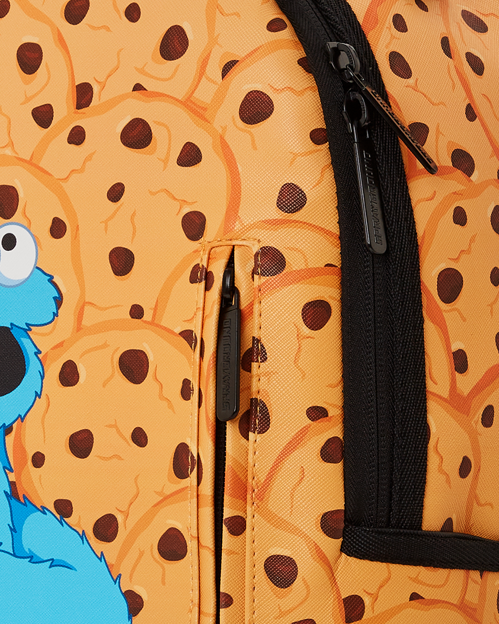 SPRAYGROUND COOKIE MONSTER REVEAL BACKPACK (DLXV)