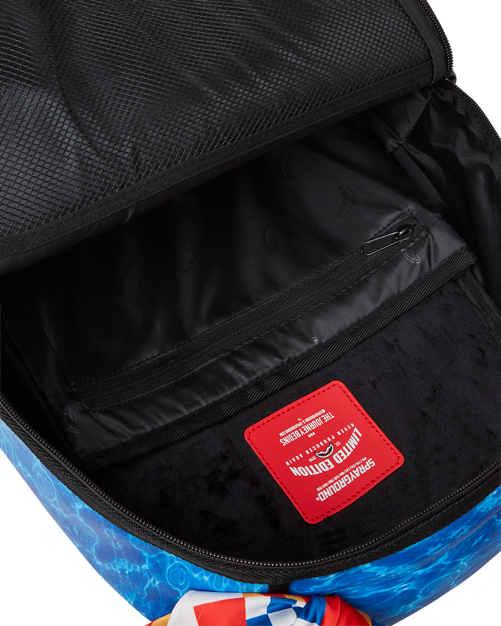 SPRAYGROUND DEEPSEA ESCAPE BACKPACK W/REMOVABLE SCARF