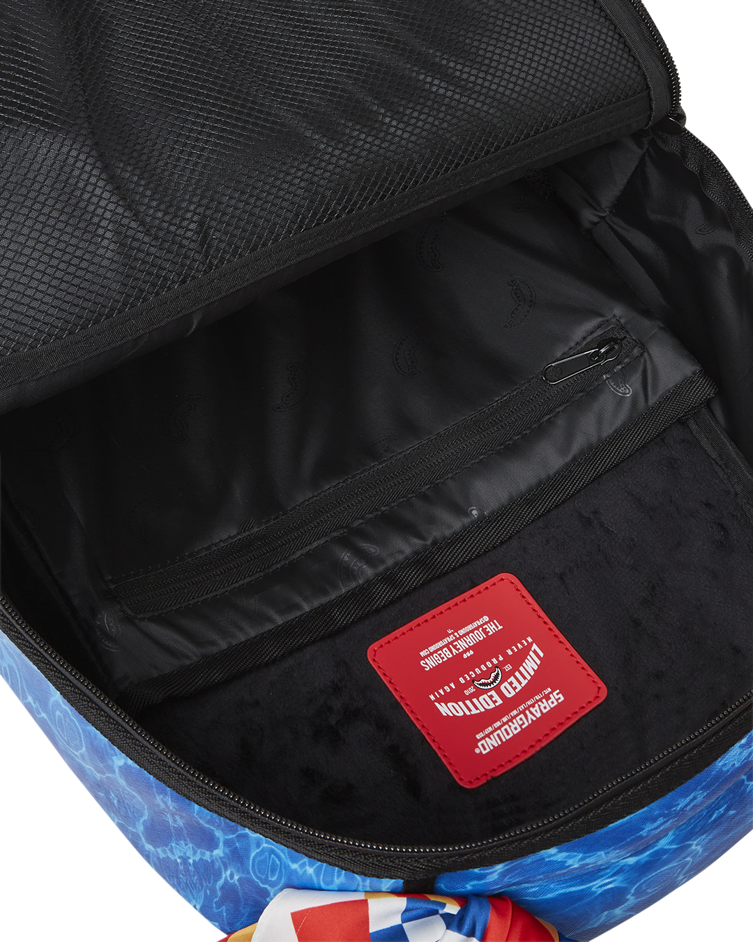 SPRAYGROUND DEEPSEA ESCAPE BACKPACK W/REMOVABLE SCARF