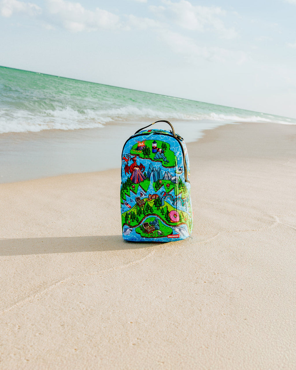 SPRAYGROUND SHARK ISLAND ADVENTURE DLXSR BACKPACK