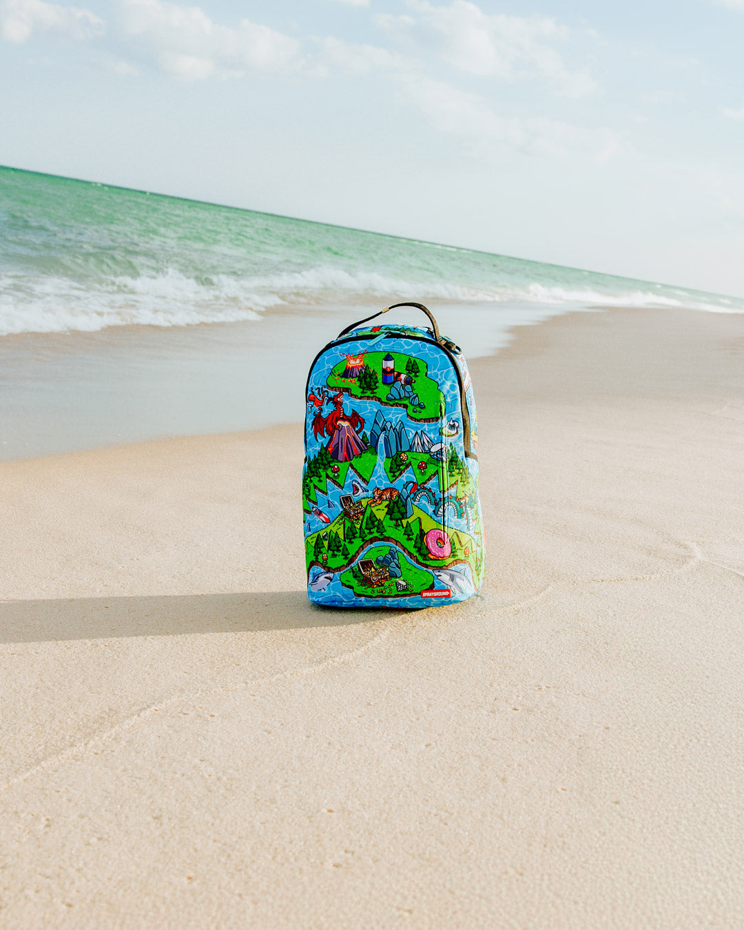 SPRAYGROUND SHARK ISLAND ADVENTURE DLXSR BACKPACK