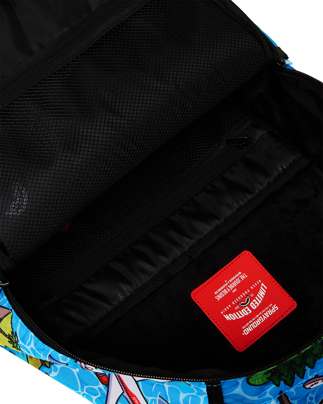 SPRAYGROUND SHARK ISLAND ADVENTURE DLXSR BACKPACK