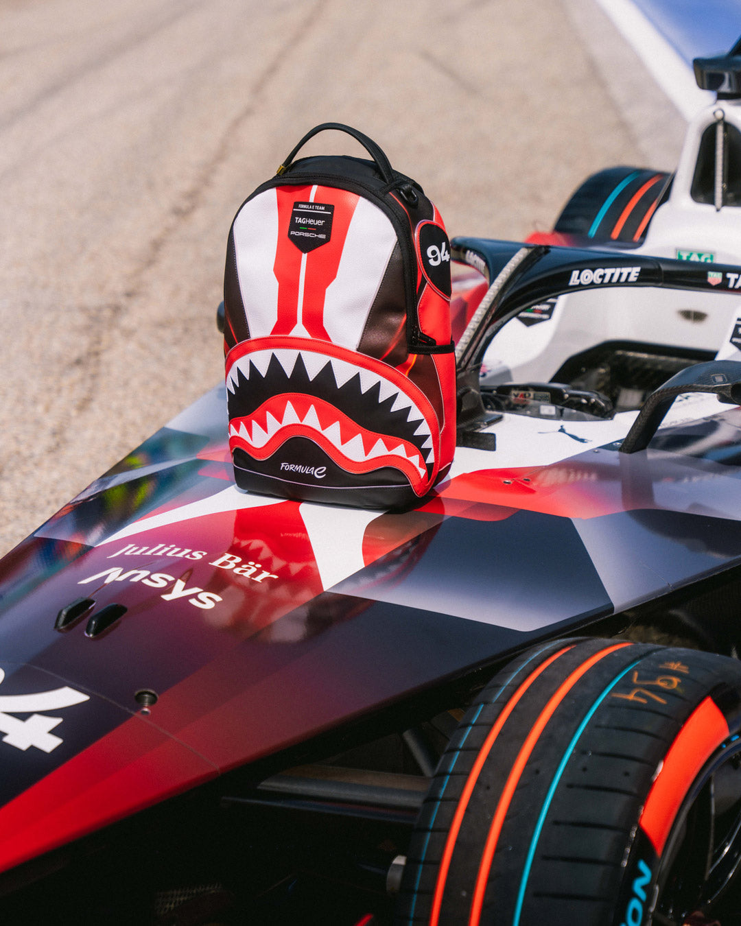 SPRAYGROUND FORMULA-E PORSCHE LED BACKPACK