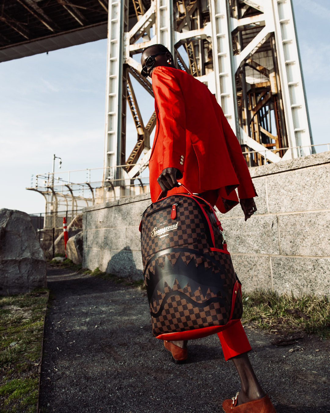 SPRAYGROUND TAKEOVER THE THRONE BACKPACK