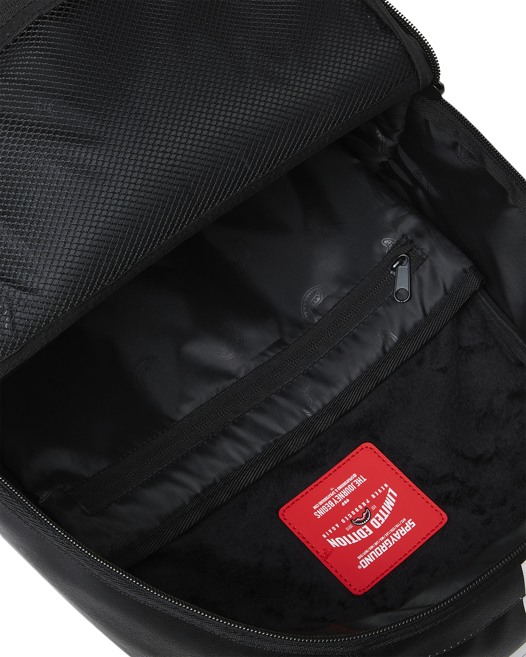 SPRAYGROUND SHARK CENTRAL REFLEX DLXSV BACKPACK