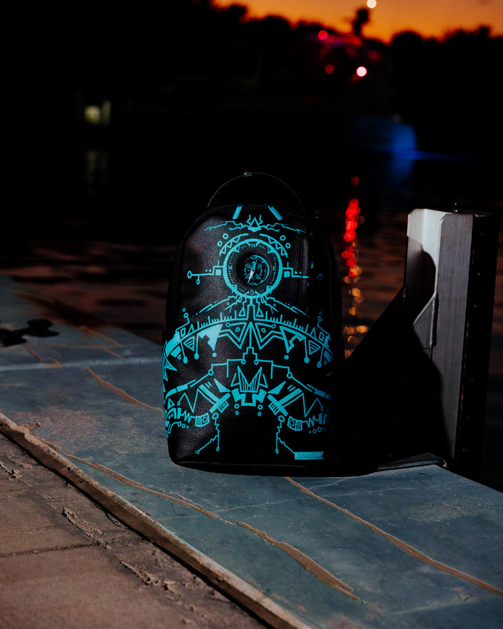 SPRAYGROUND COMPASS TO THE FUTURE