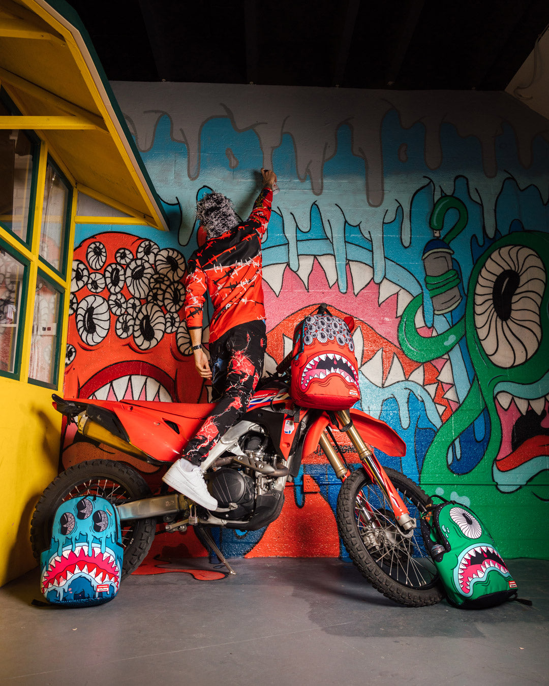 SPRAYGROUND JORGE RODRIGUEZ THE ARTIST COLLAB BOB SHARK BACKPACK