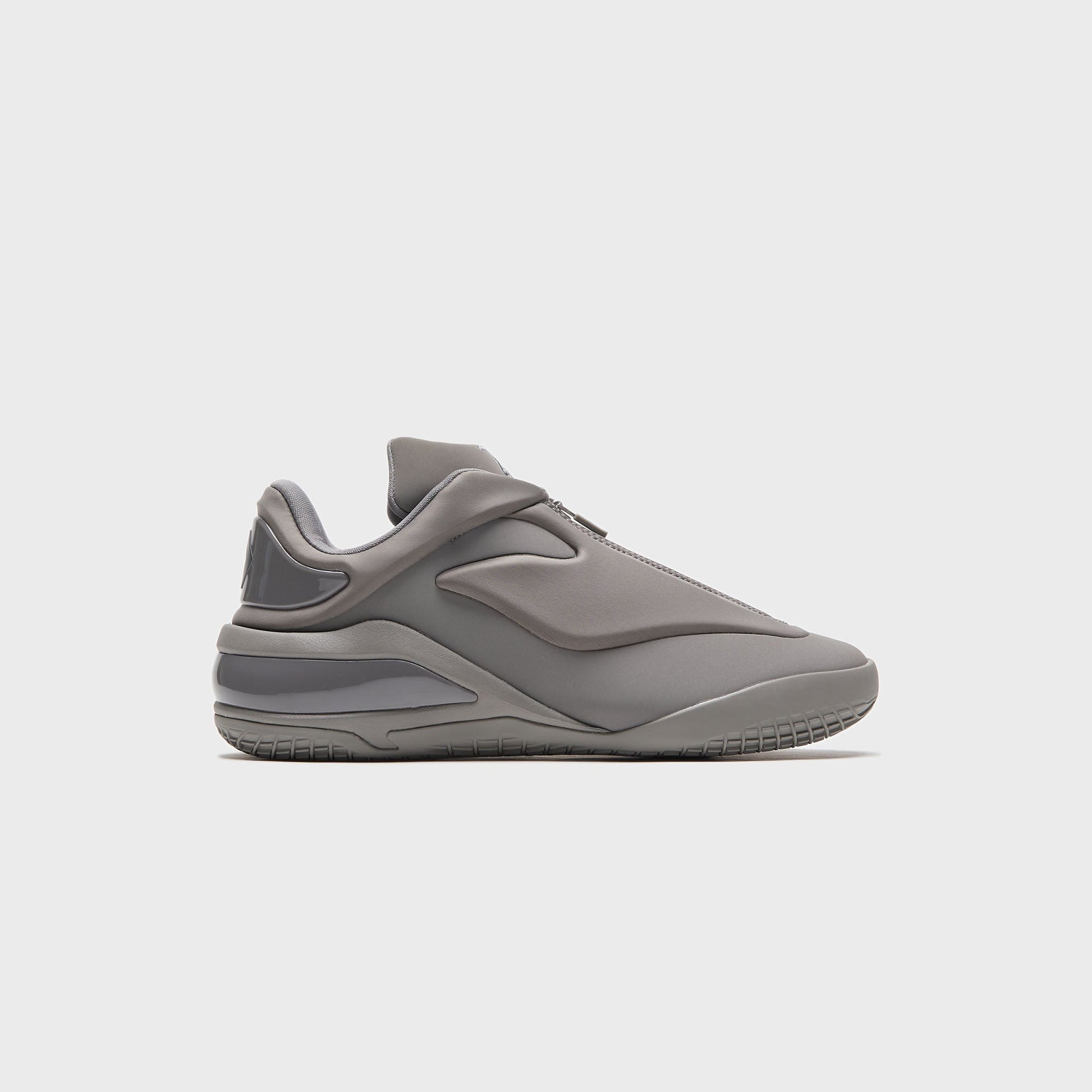 Converse SHAI 001 - Ares Grey
