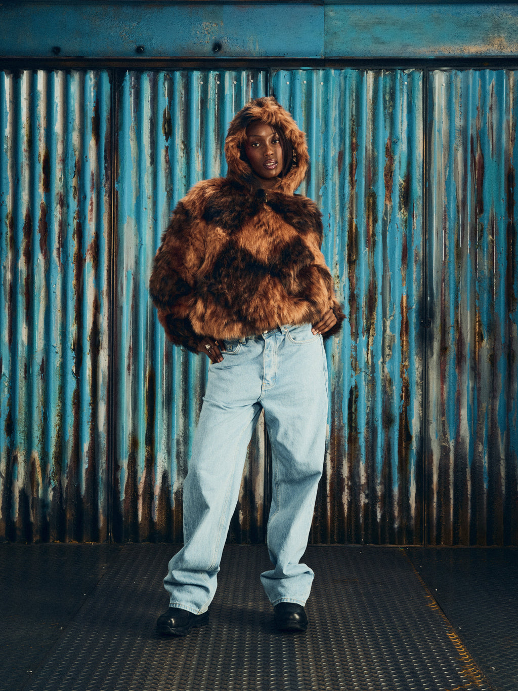 Corteiz DIAMOND HOODED FUR JACKET [BROWN] CRTZRTW