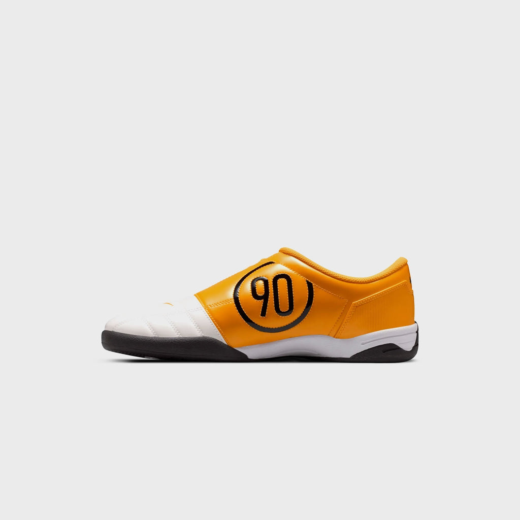Nike Total 90 - White / Black / University Gold