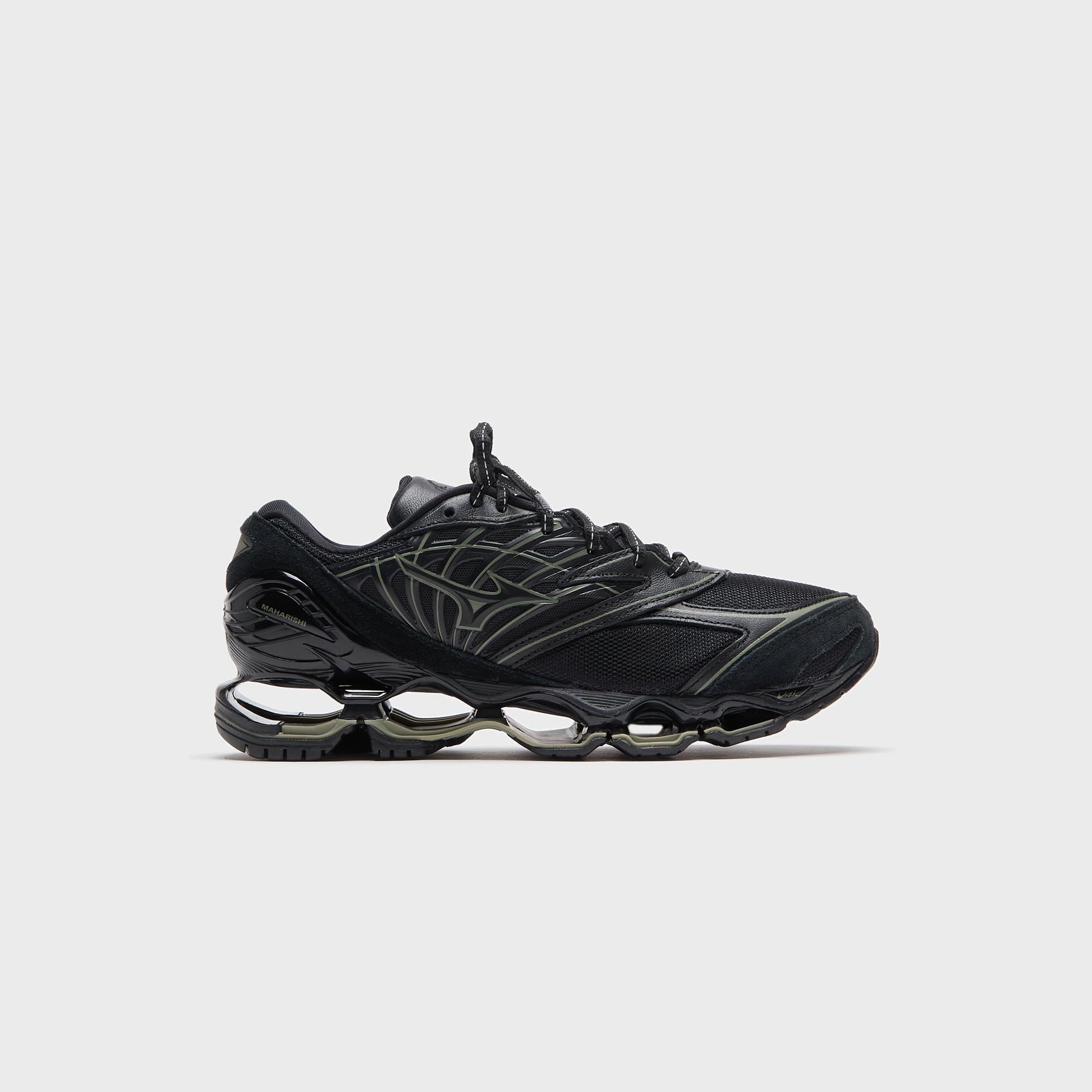 Mizuno x Maharishi Wave Prophecy LS - Black