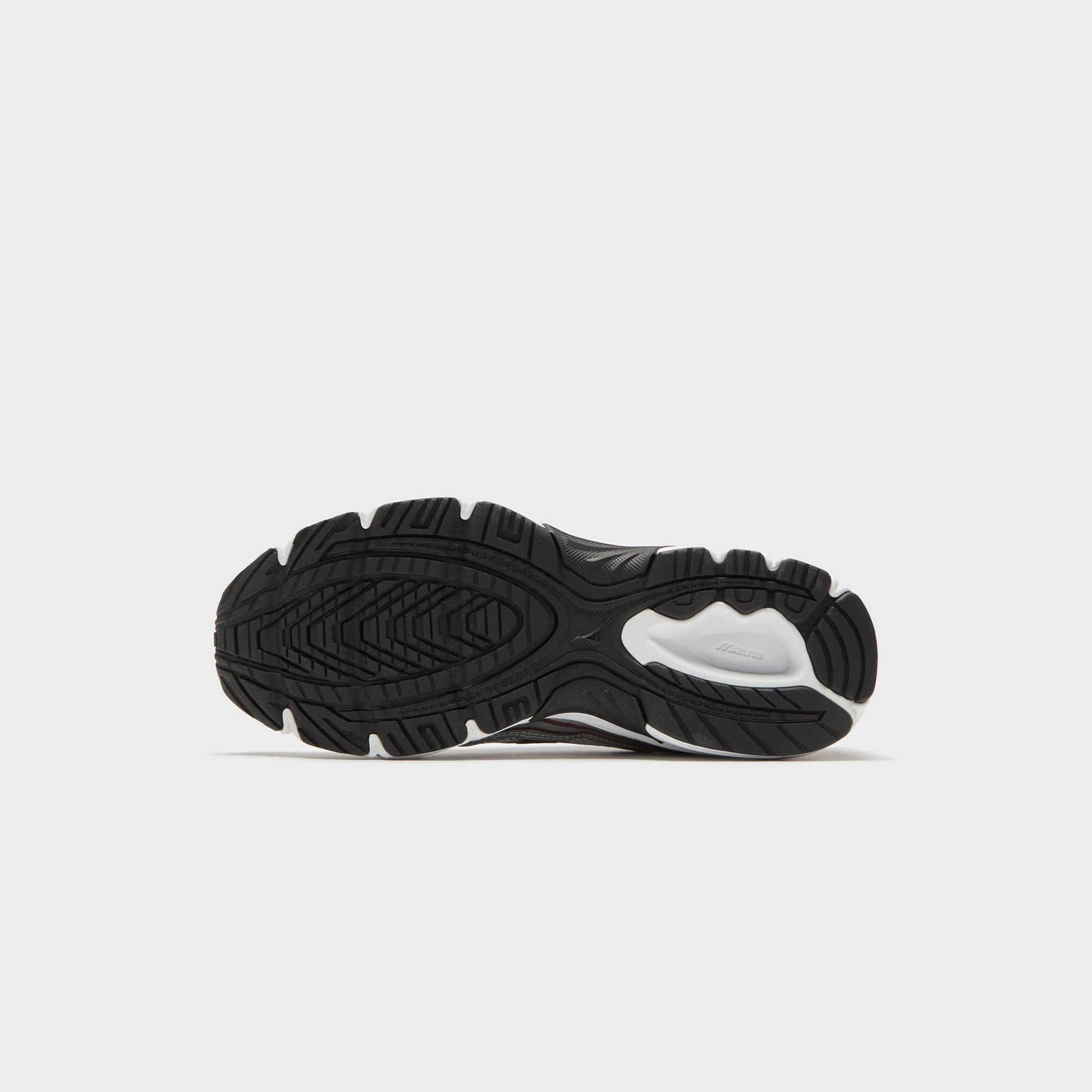 Mizuno MXR - Nimbus Cloud / Syrah