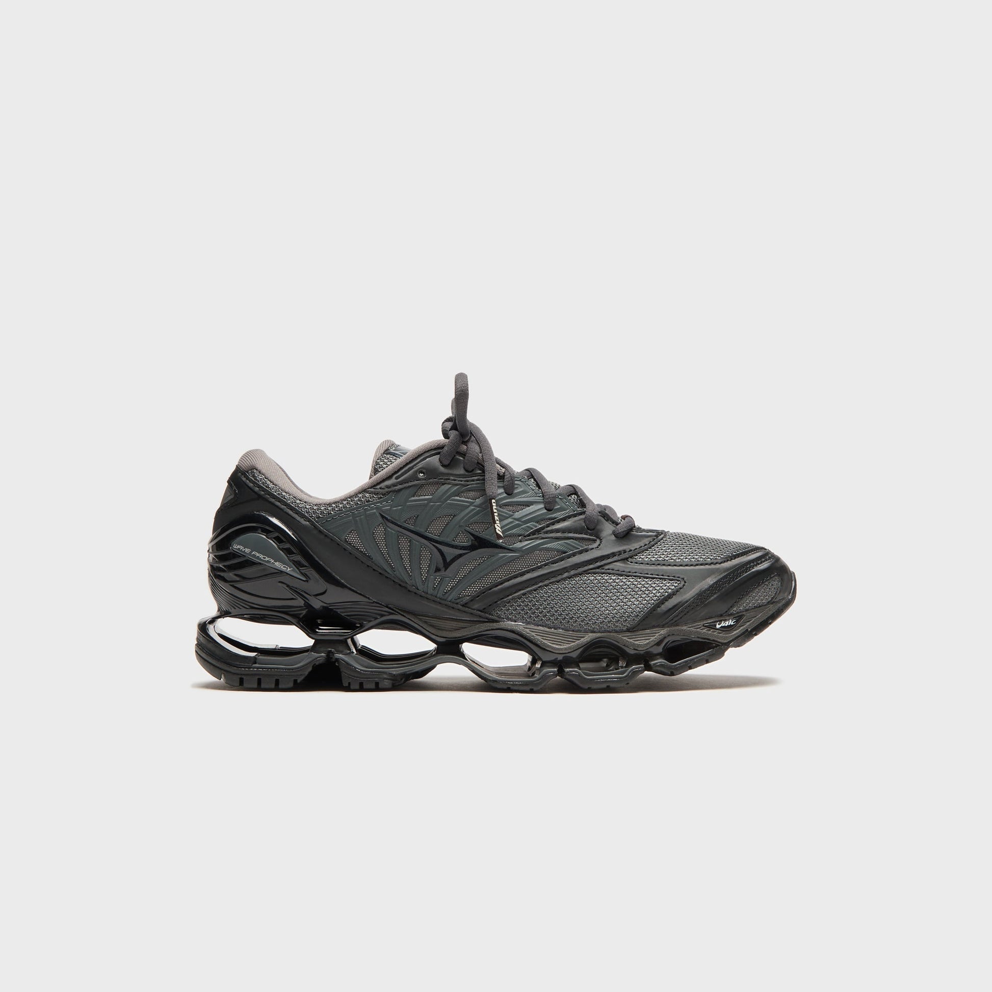 Mizuno Wave Prophecy LS - Iron Gate / Black