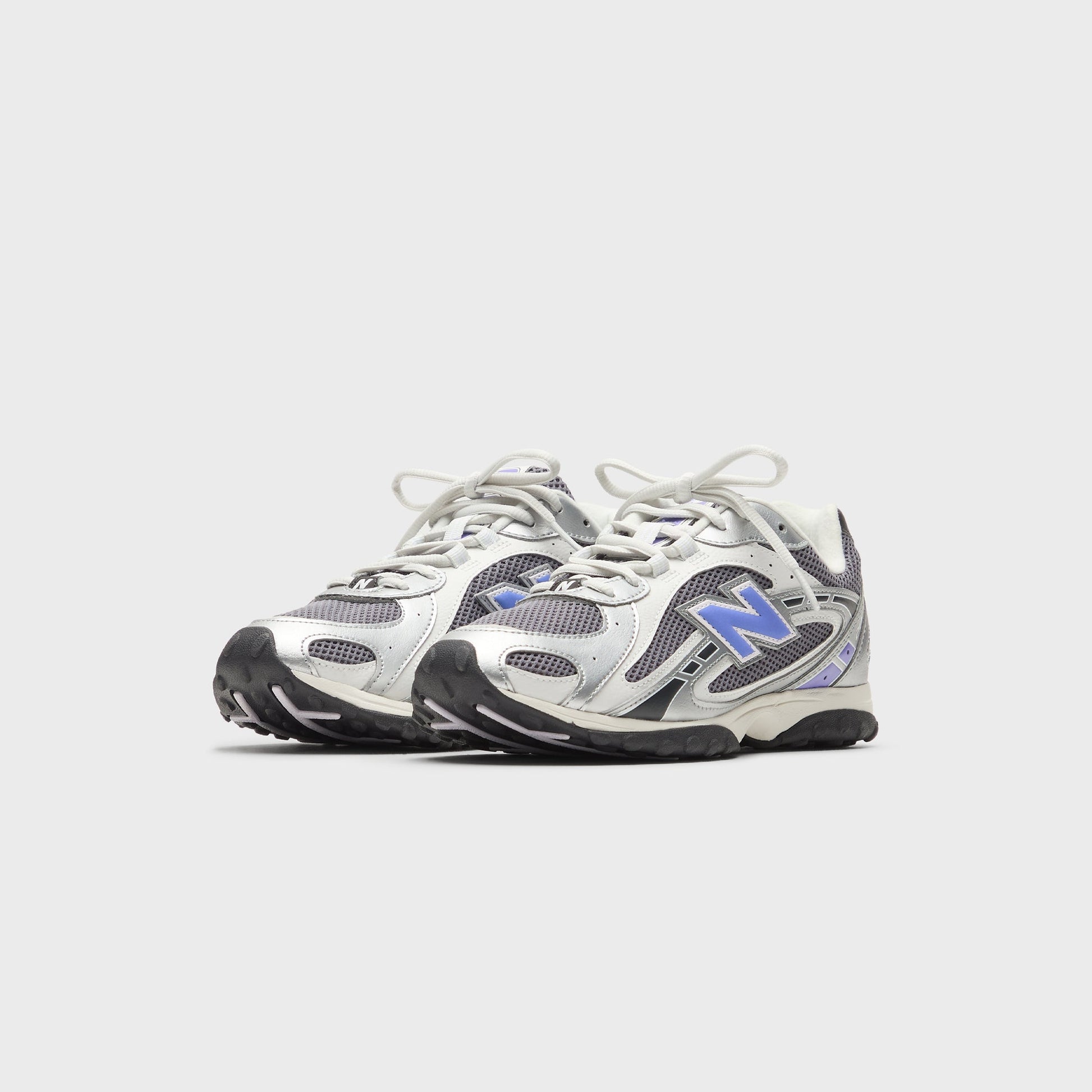 New Balance 204L - Silver Metallic