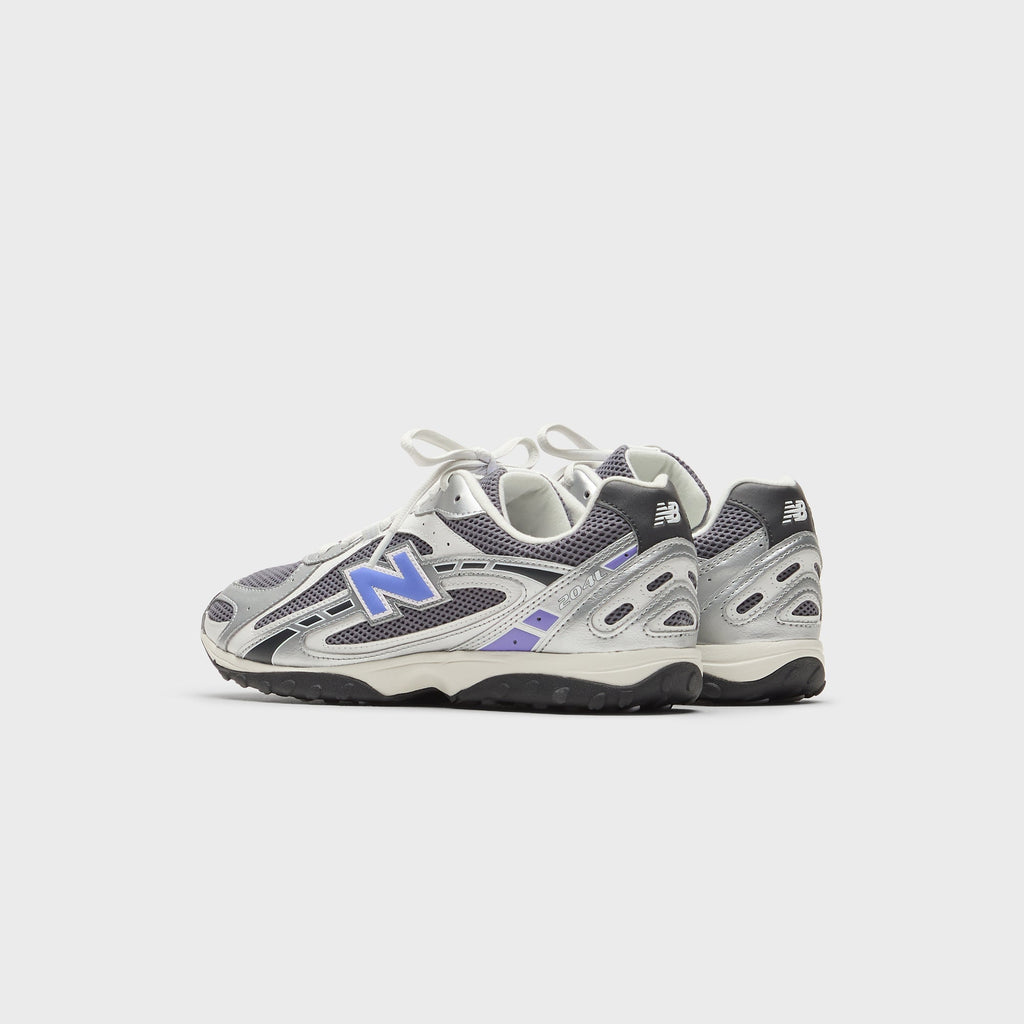 New Balance 204L - Silver Metallic
