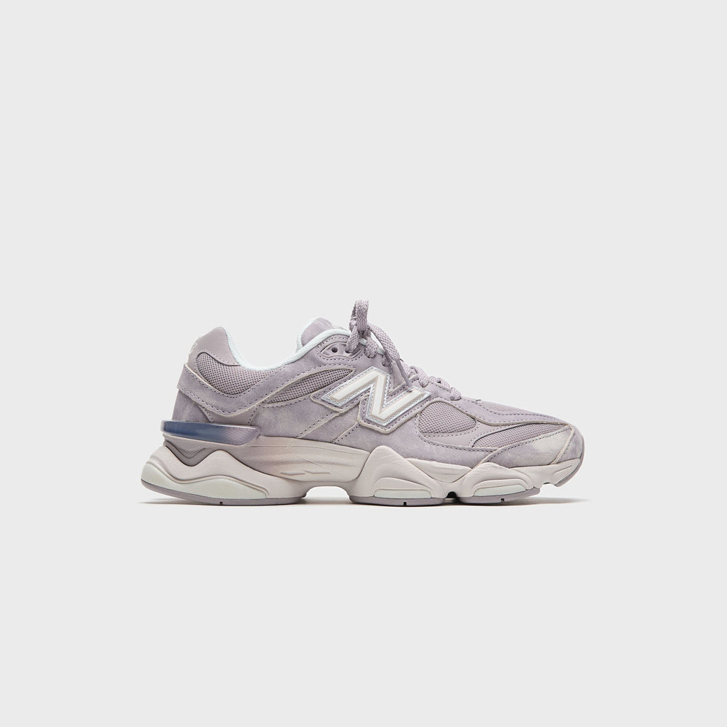 New Balance 9060 - Truffle Salt / Sea Salt