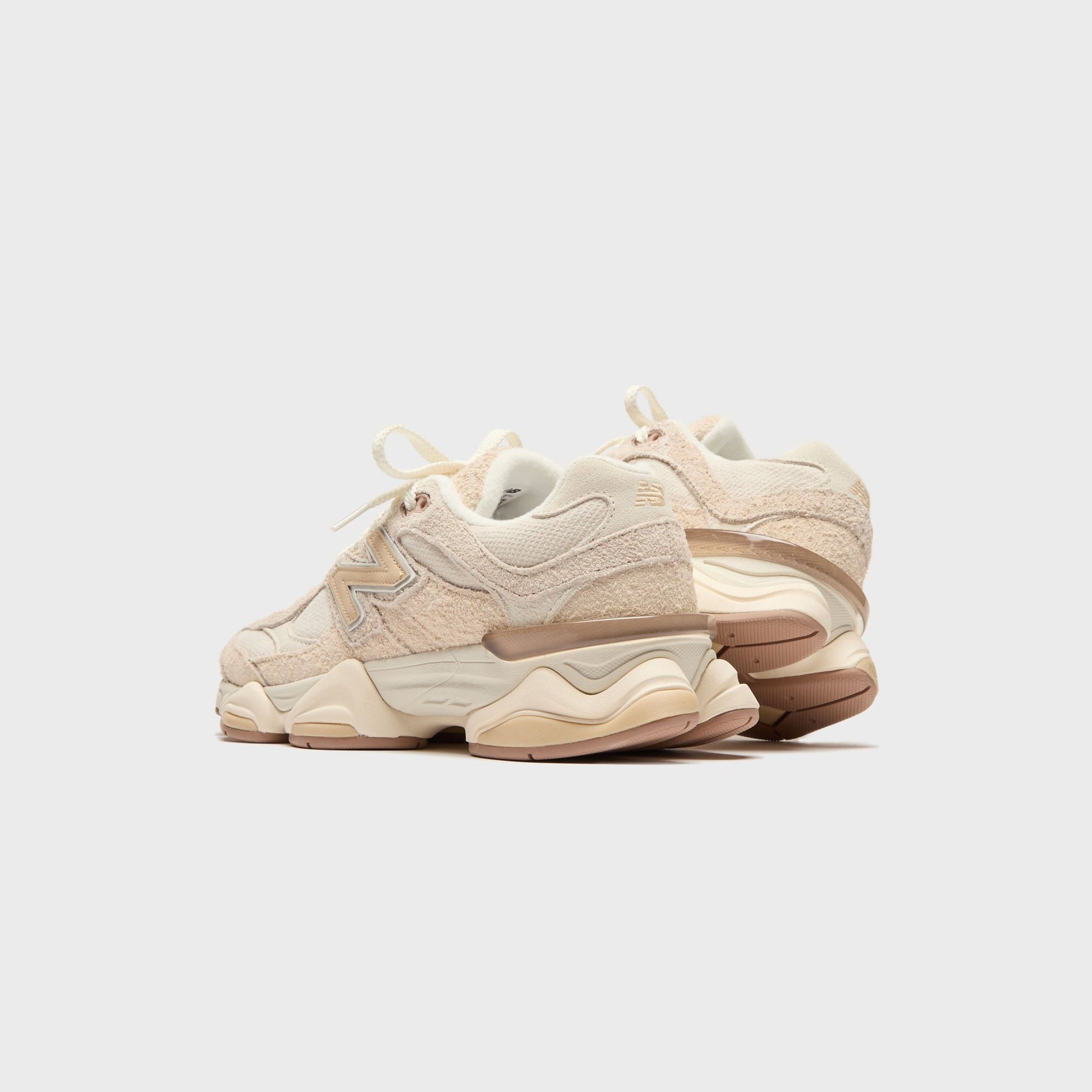 New Balance 9060 - Bisque / Sea Salt