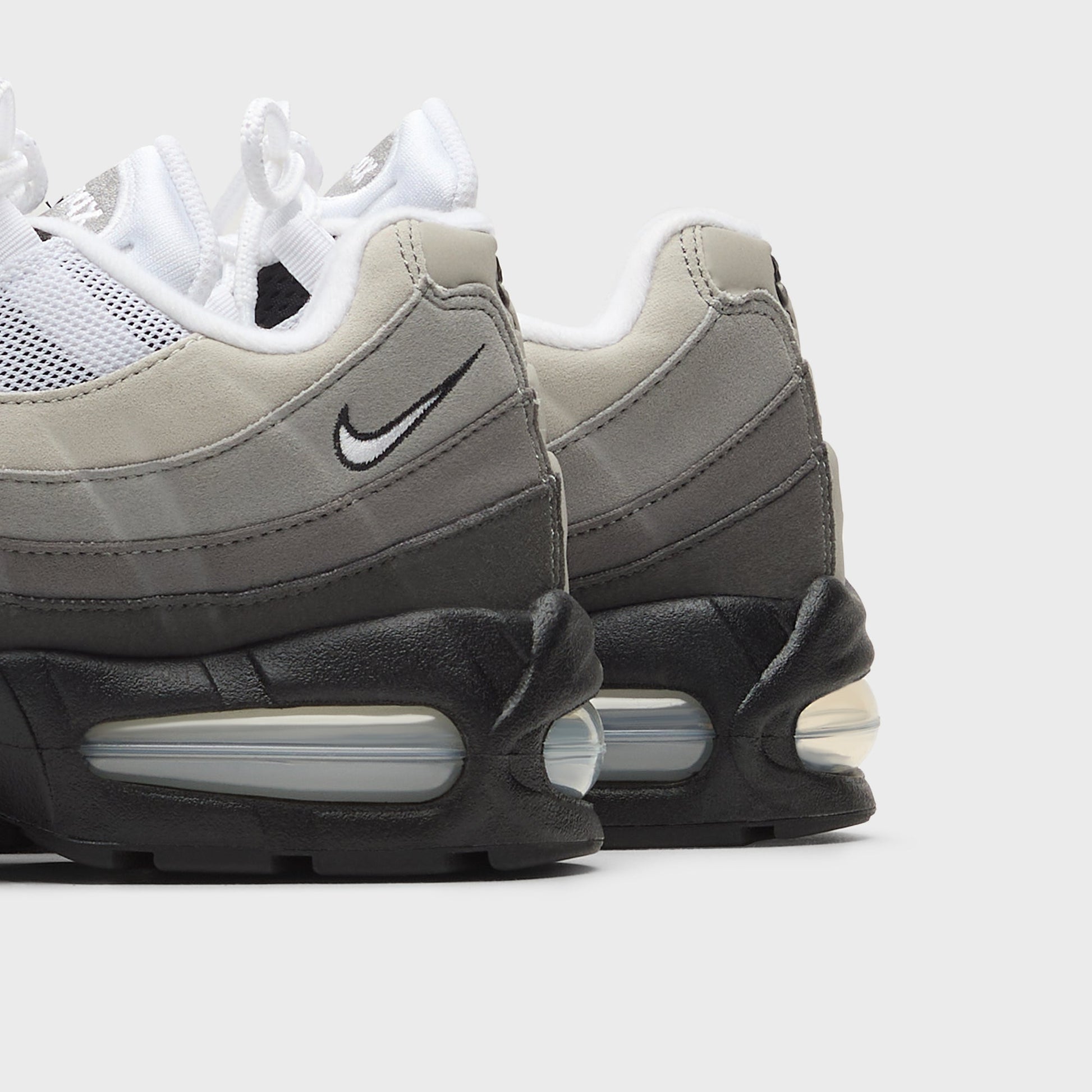 Nike Air Max 95 OG - Black / White / Medium Ash / Dark Pewter