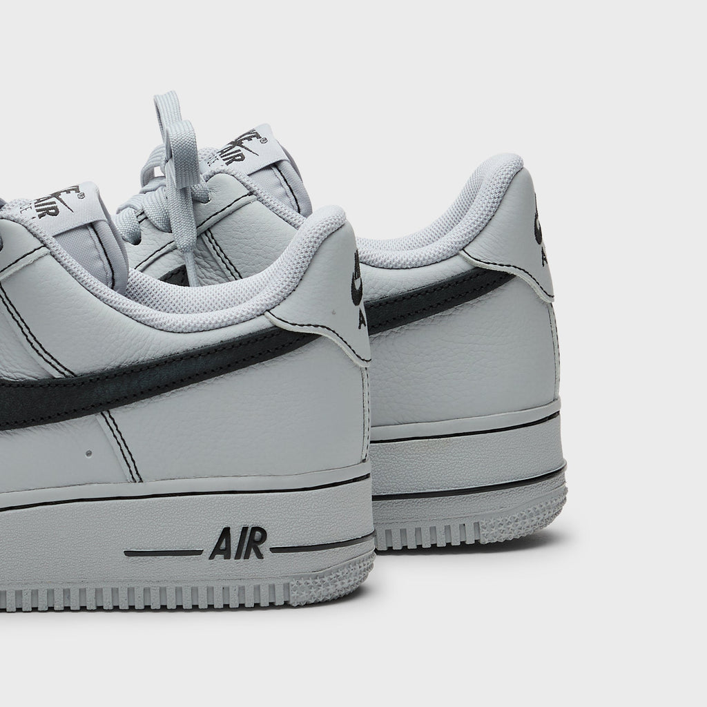 Nike Air Force 1 '07 LV8 - Wolf Grey / Black