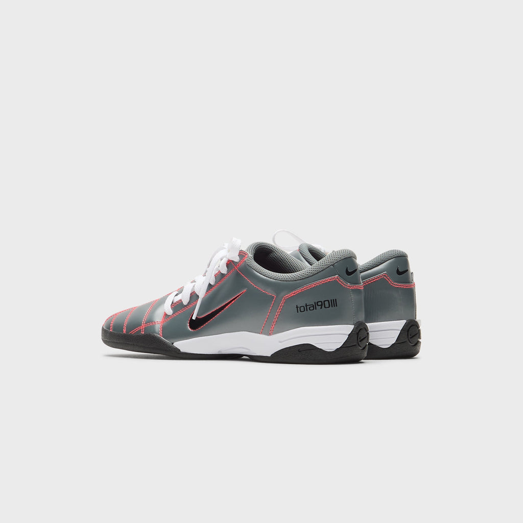 Nike Total 90 - Smoke Grey / Black / Bright Crimson / White