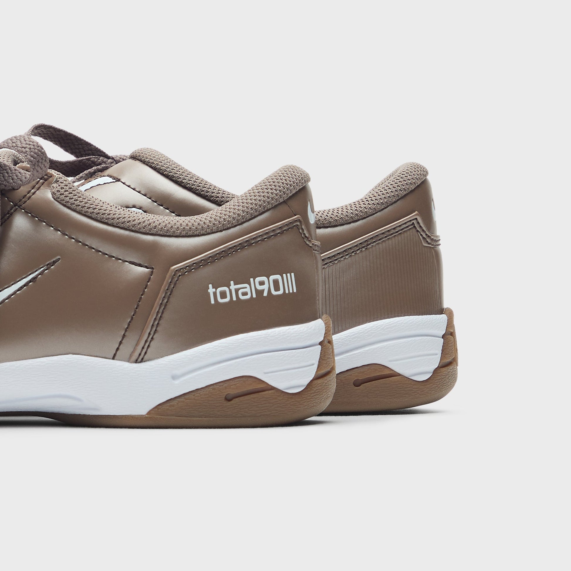 Nike Total 90 - Mink Brown / White / Racer Blue