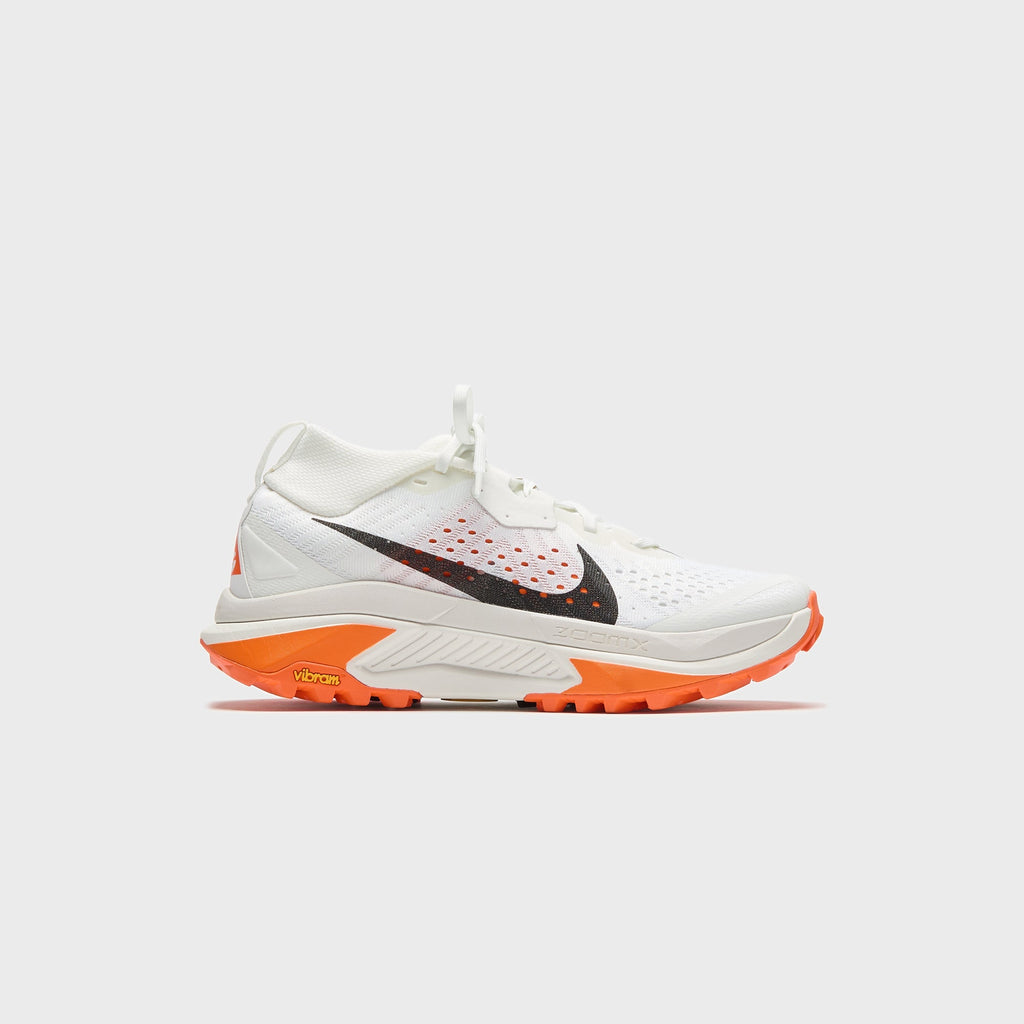 Nike ACG Zegama Trail - Summit White / Phantom / Safety Orange / Black