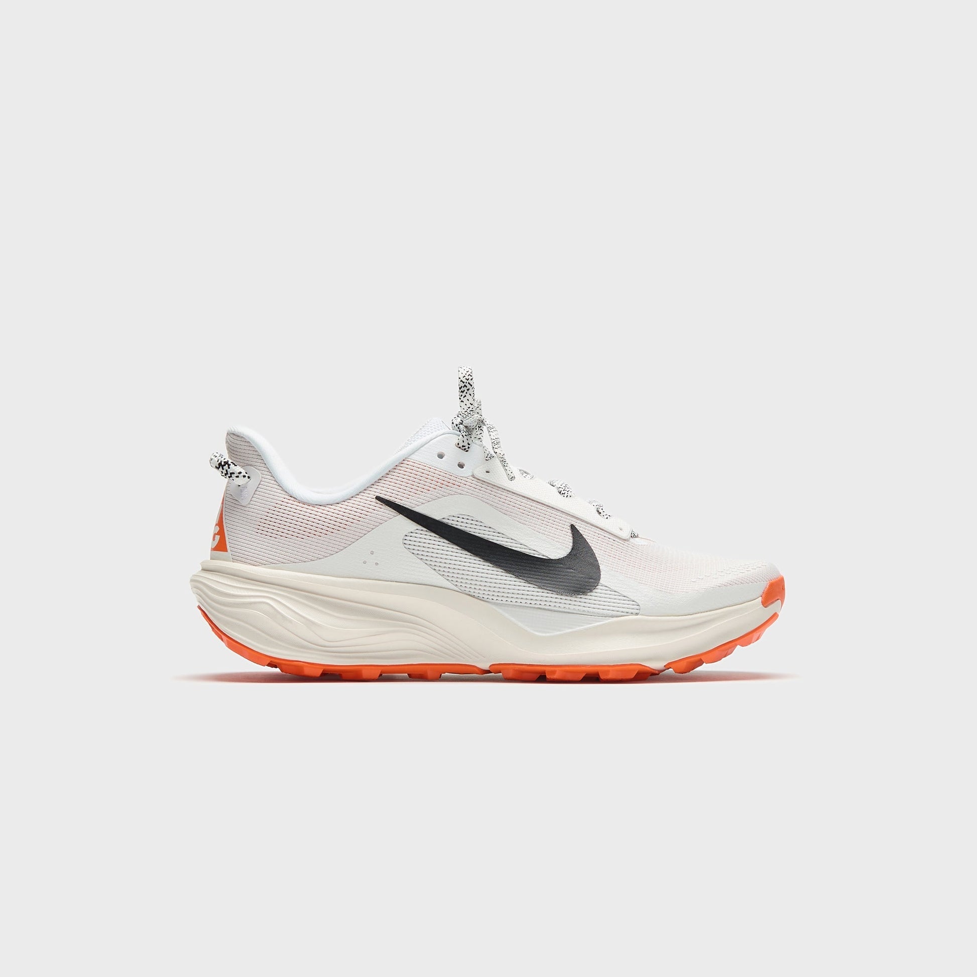 Nike ACG Pegasus Trail - Summit White / Phantom / Safety Orange / Black