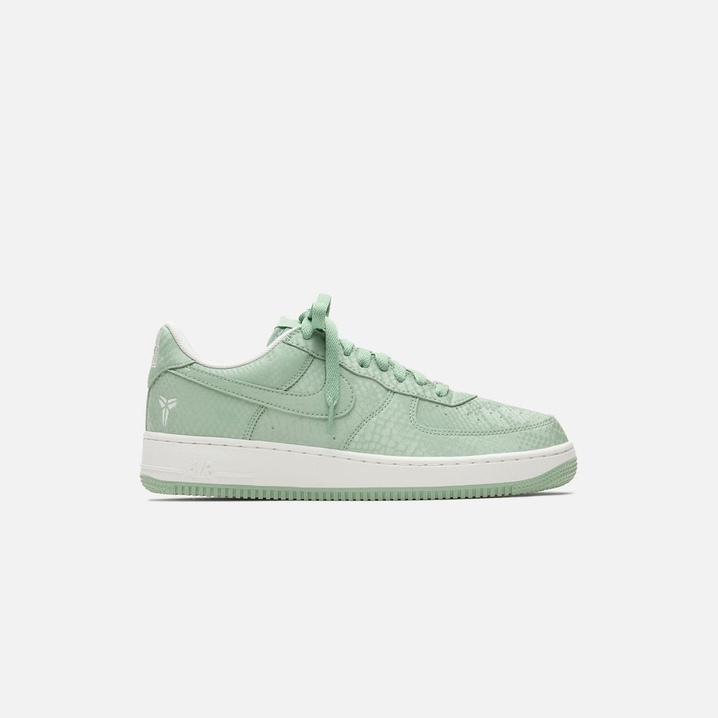 Nike x Kobe Bryant Air Force 1 Low - Steam / Summit White
