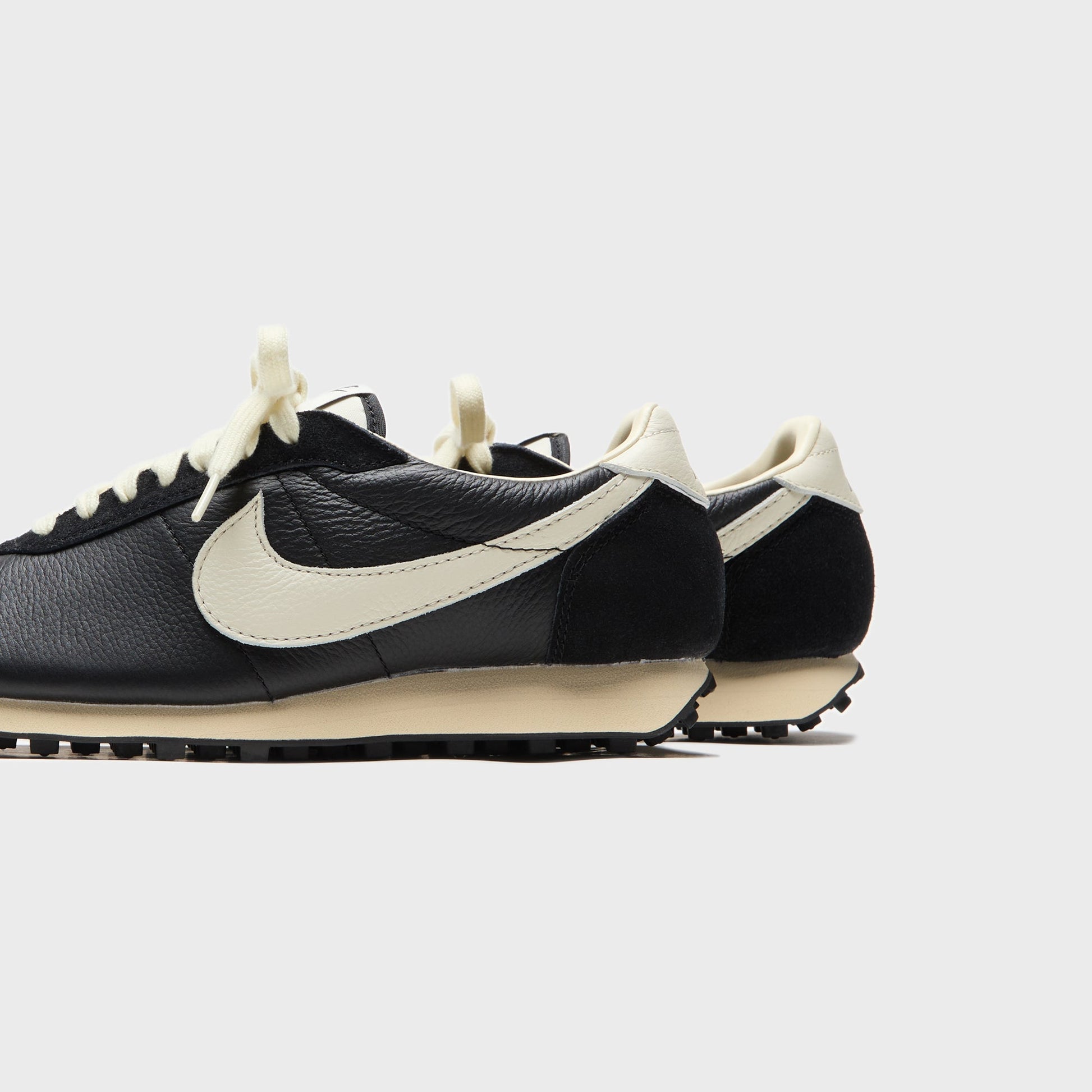 Nike LD-1000 Premium - Black / Coconut Milk / Beach