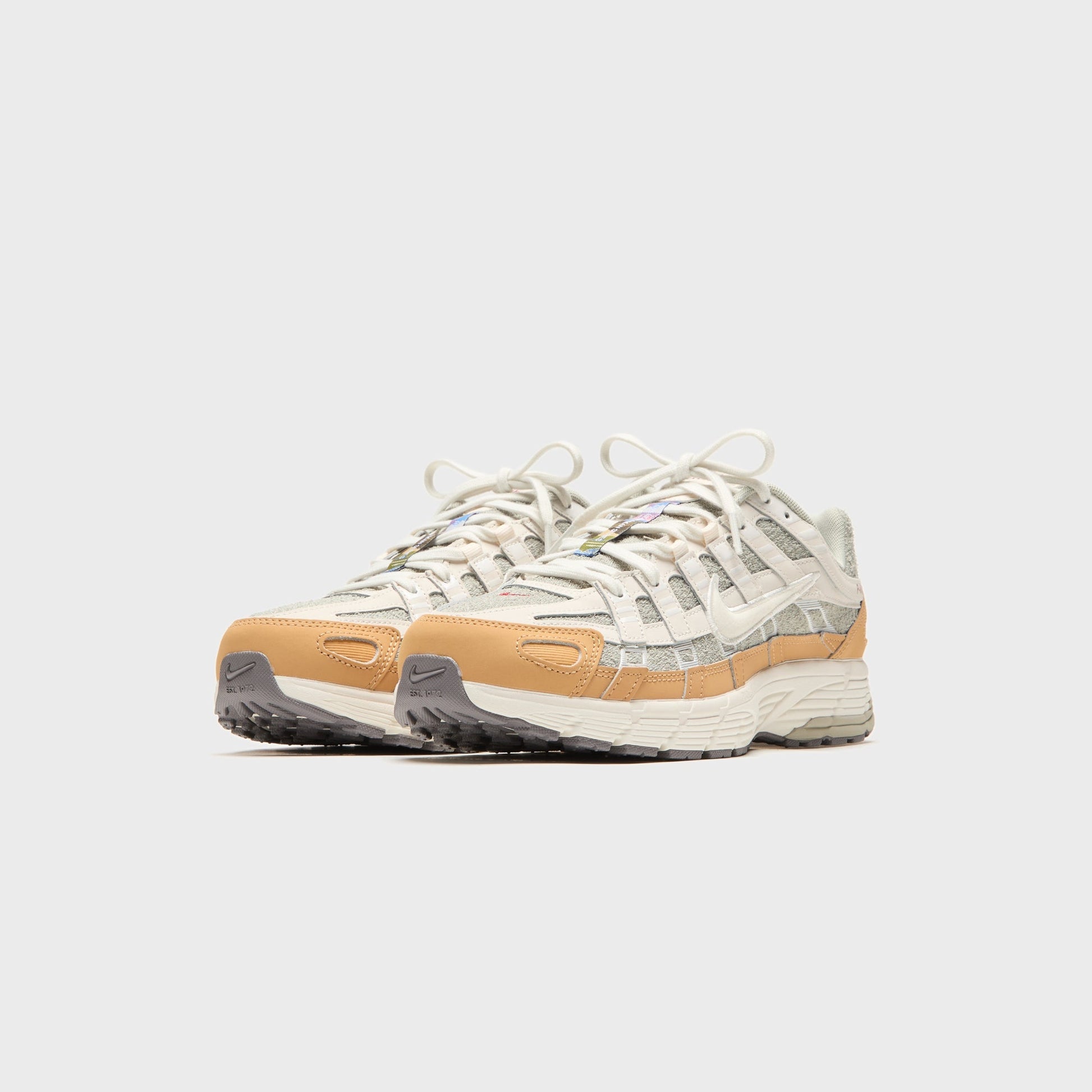 Nike P-6000 SE - Spruce Fog / Sail / Phantom / Sail