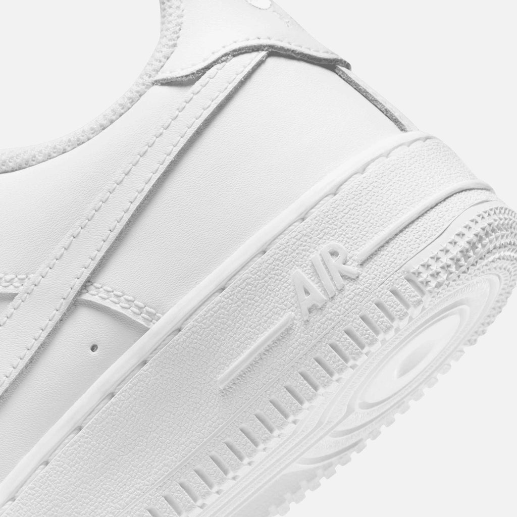 Nike Air Force 1 Low LE (GS) 'Triple White'