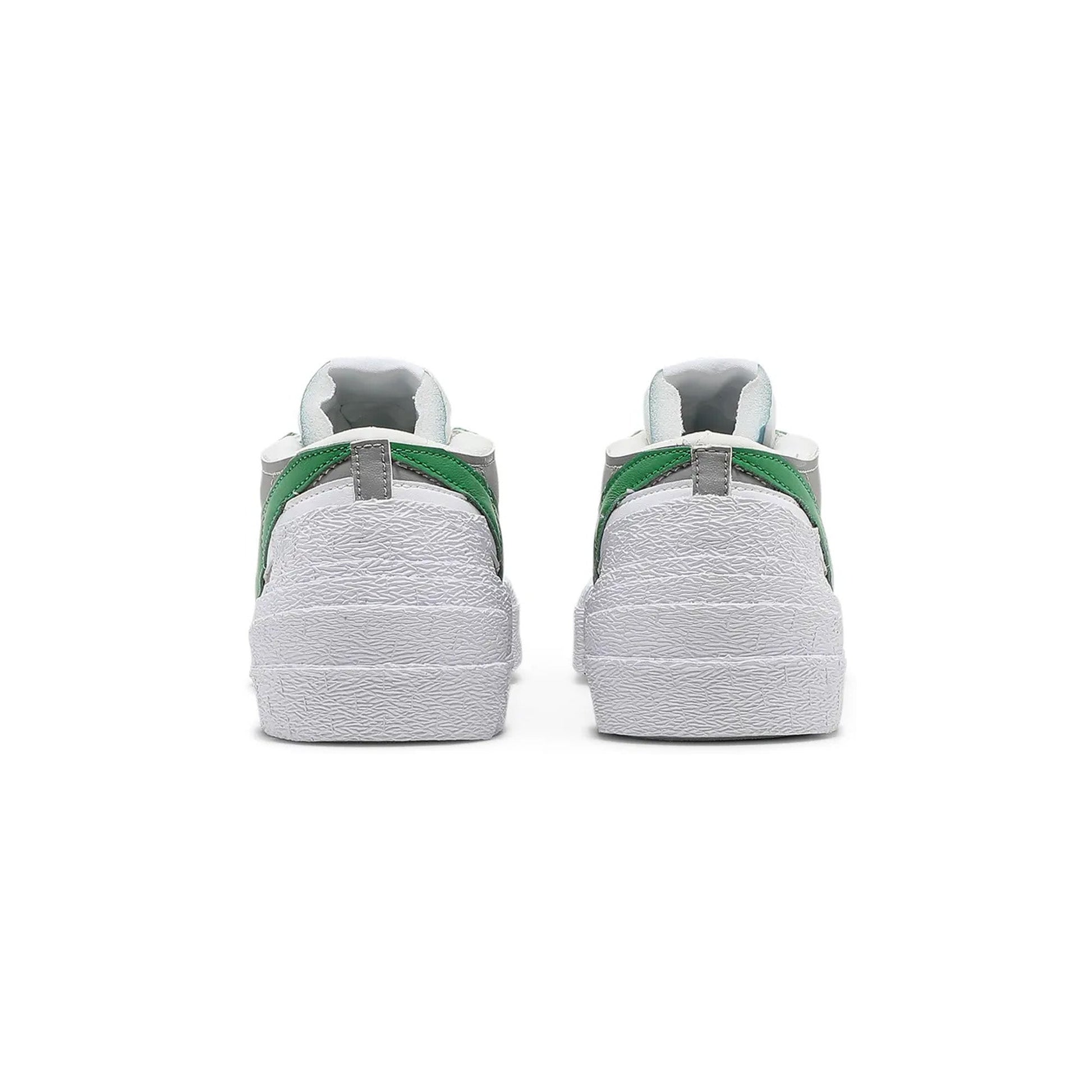 Nike Blazer Low x Sacai 'Medium Grey Classic Green'