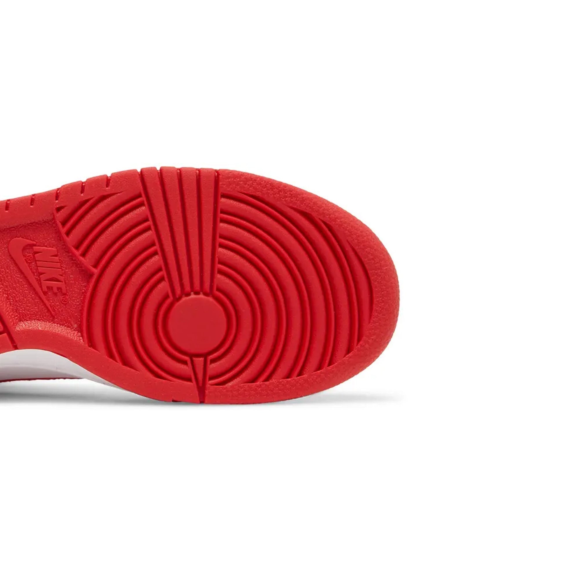 Nike Dunk High 'Championship Red' GS (2022)