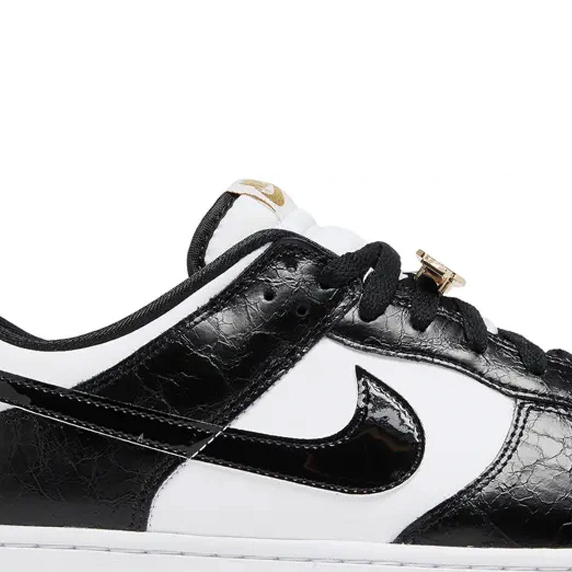 Dunk Low SE 'World Champs Black White' (2022)