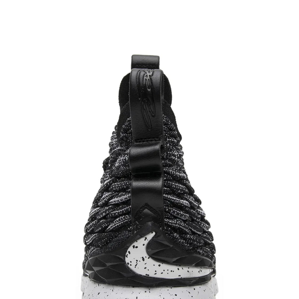Nike LeBron 15 'Ashes' (2017)