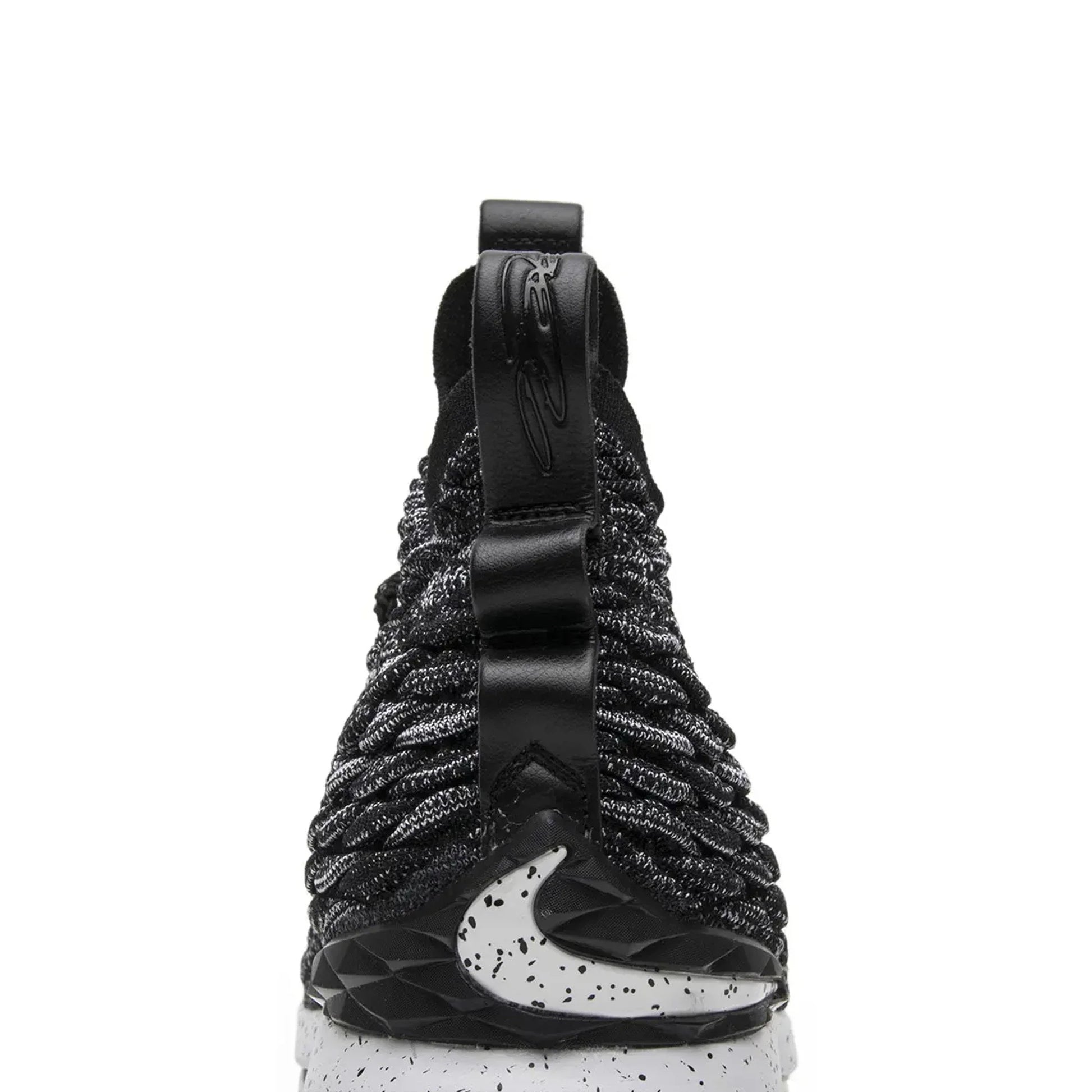 Nike LeBron 15 'Ashes' (2017)