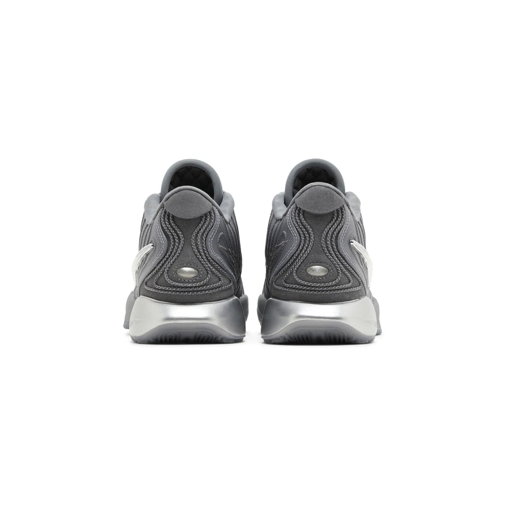 Nike LeBron 21 'Resilience' (2024)