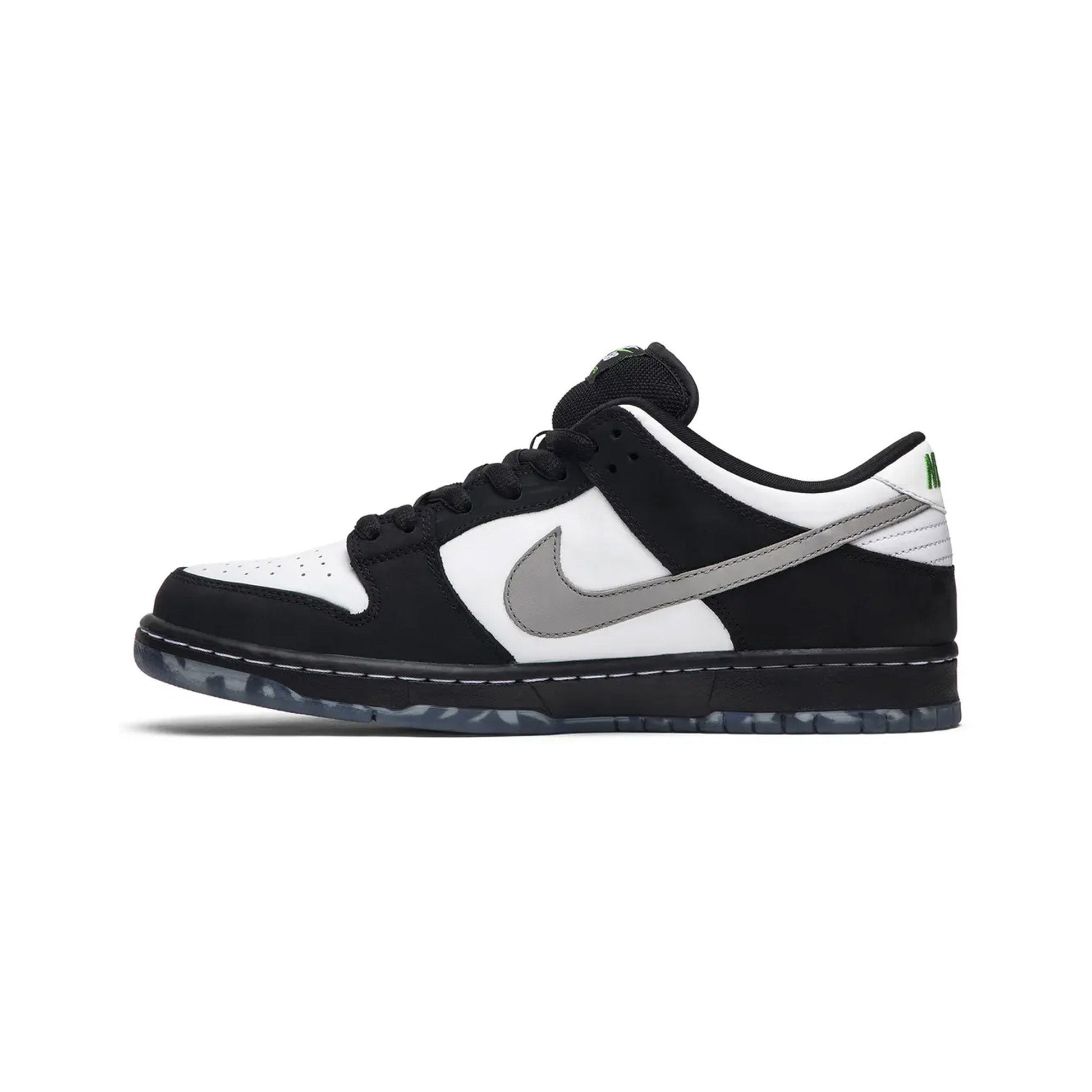 Nike SB Dunk Low 'Staple Panda Pigeon' (2019)