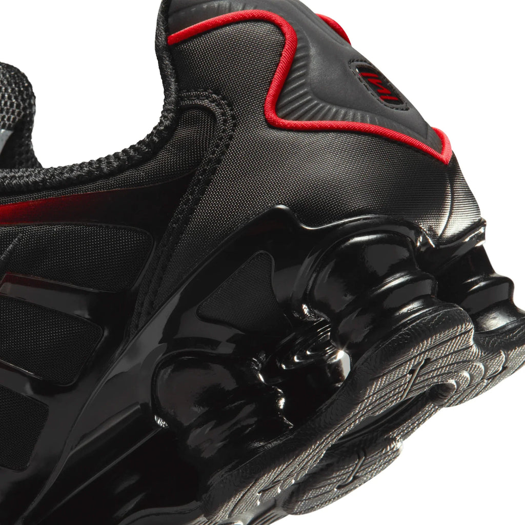 Nike Shox TL 'Black Light Crimson' (2026)