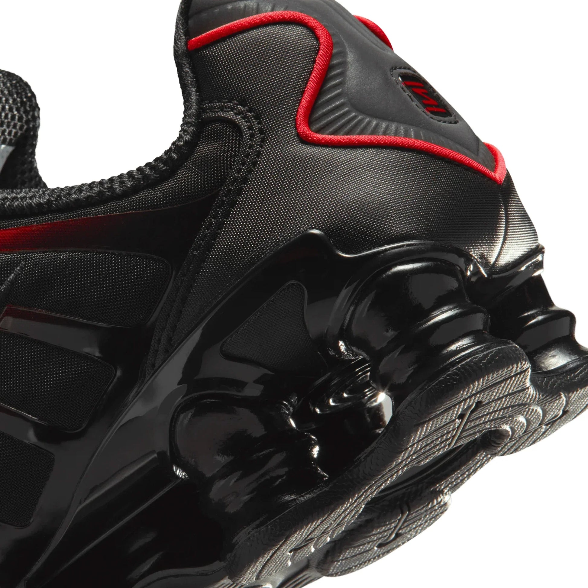 Nike Shox TL 'Black Light Crimson' (2026)