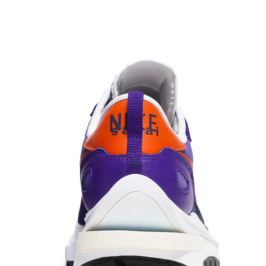 Nike Vaporwaffle x Sacai 'Dark Iris'