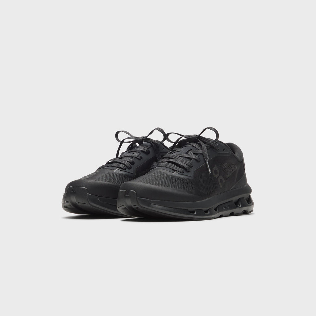 On Running Cloudzone - Black / Eclipse