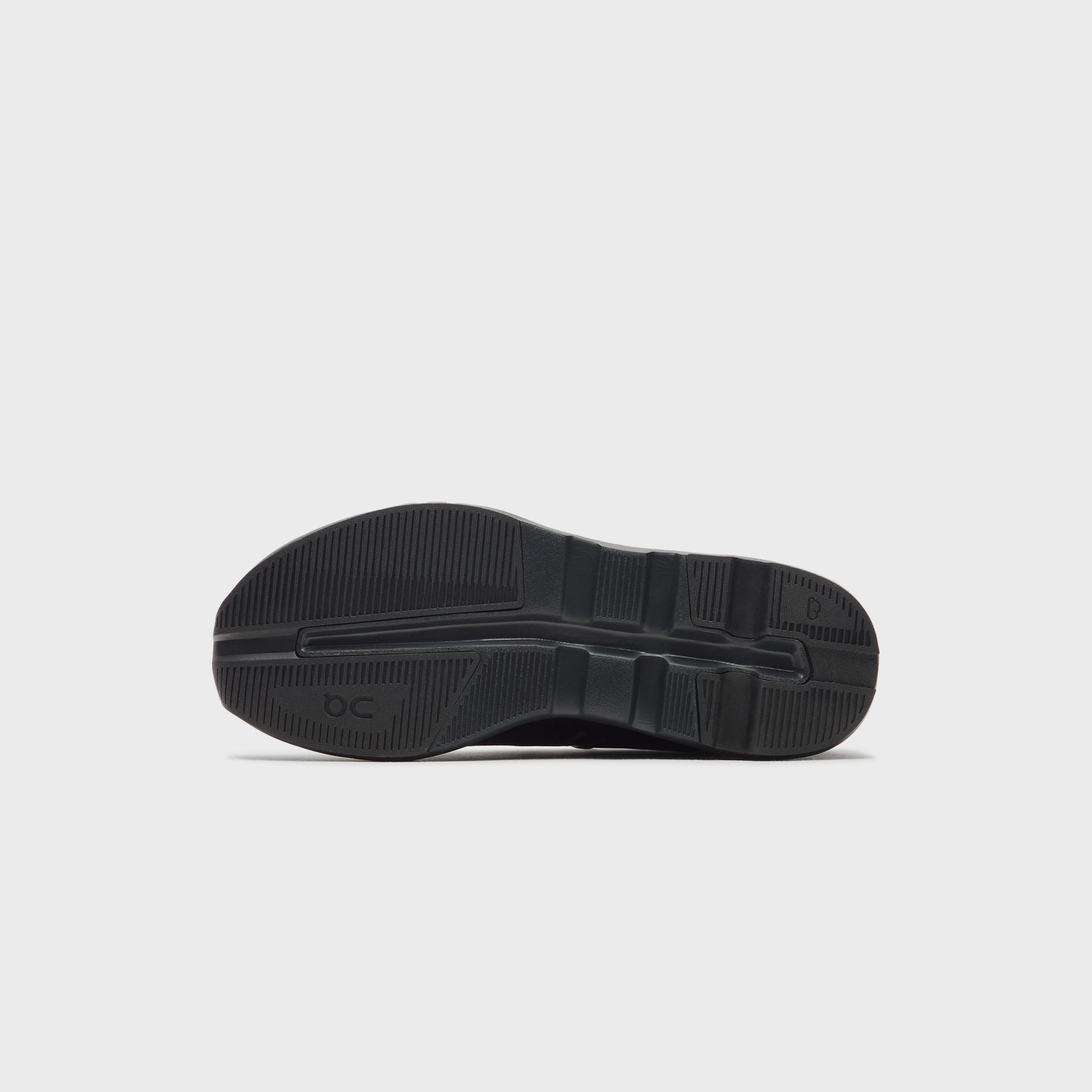 On Running Cloudzone - Black / Eclipse