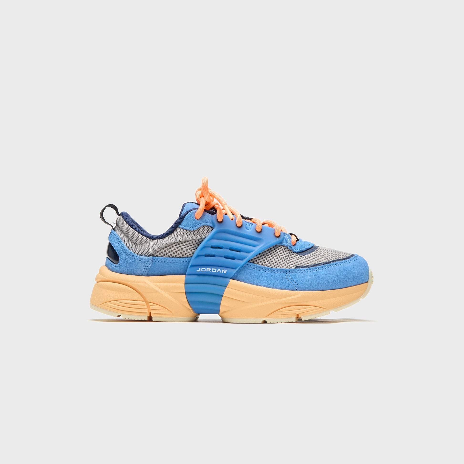 Jordan Trunner O/S - Blue Beyond / Atomic Orange / Cobblestone