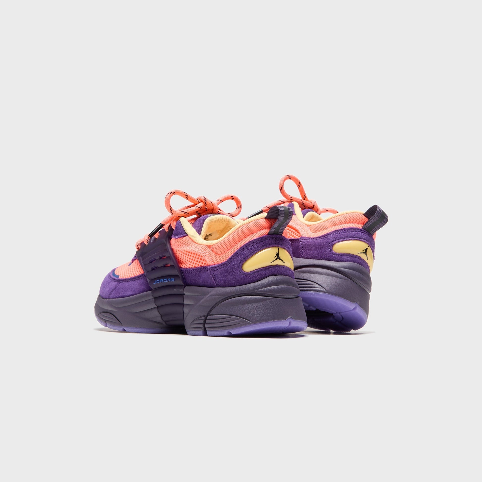 Jordan Trunner O/S - Bright Mango / Black Eggplant / Melon Tint