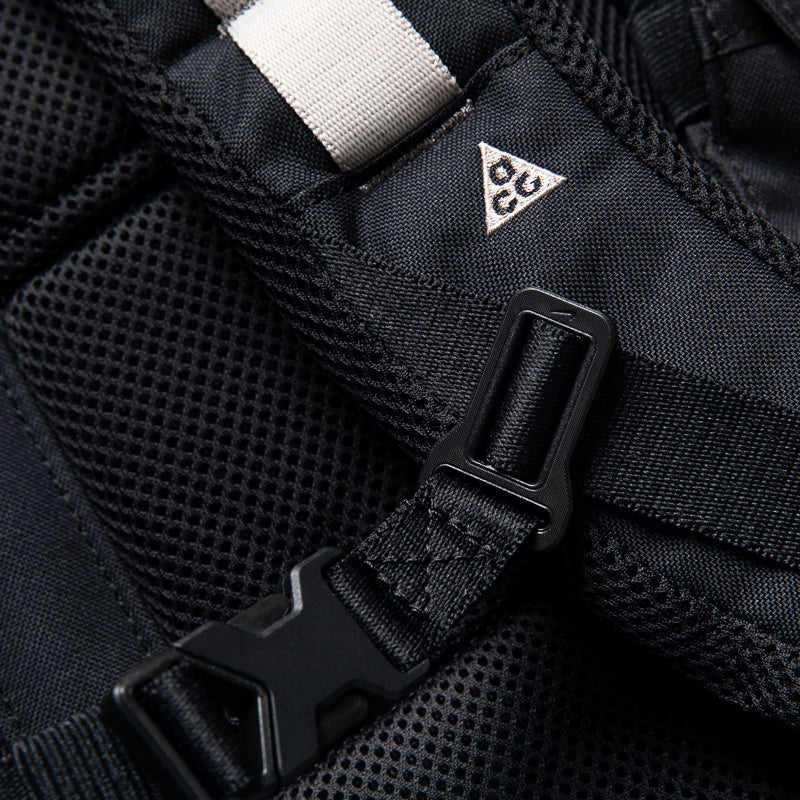 Nike ACG Daymax Backpack - Black/College Grey
