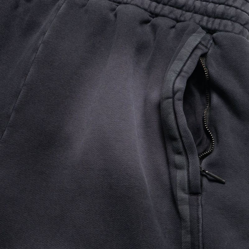 Nike Book Standard Issue Therma-FIT Basketball Shorts - Black
